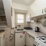 Neve Apartman *